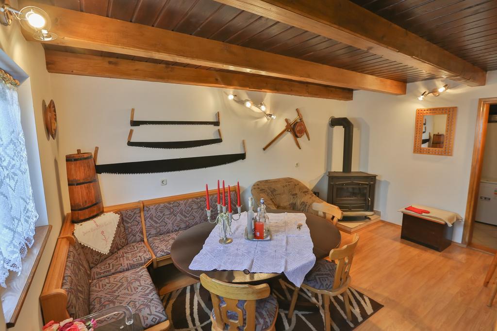 Holiday Home Trzan Josipdol Esterno foto