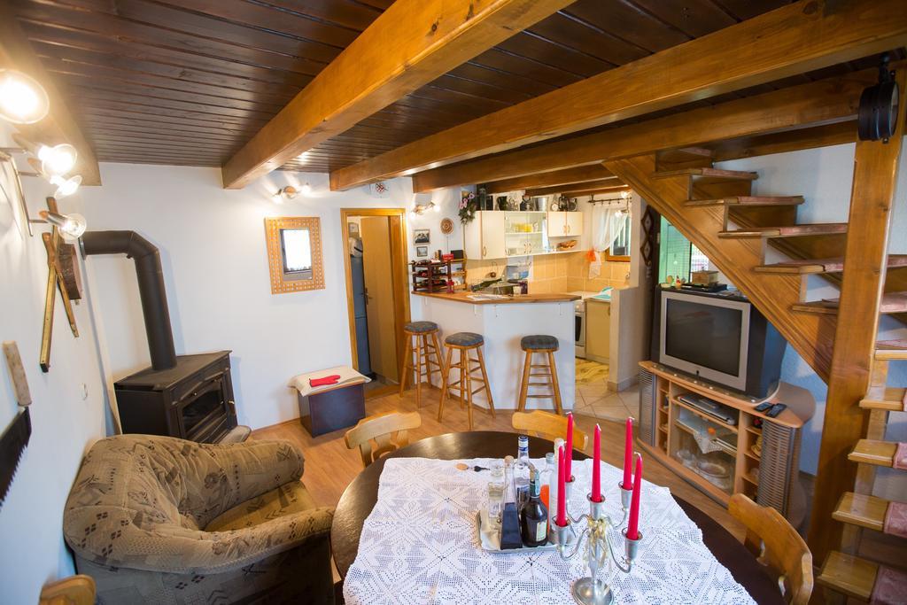 Holiday Home Trzan Josipdol Esterno foto